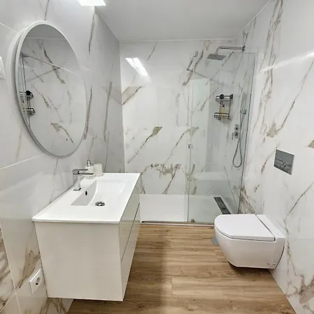 Downtown 2 By Luxistay