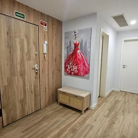 Downtown 2 By Luxistay 酒店 3*