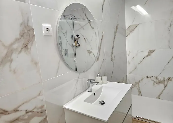 Downtown 2 By Luxistay ホテル